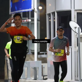 Runner Photo 7079150