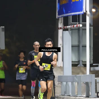 Runner Photo 7079199