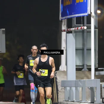 Runner Photo 7079200