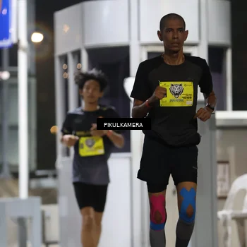 Runner Photo 7079218