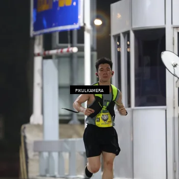 Runner Photo 7079237