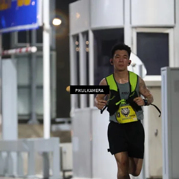 Runner Photo 7079241