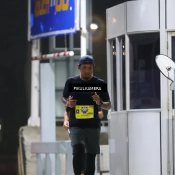 Runner Photo 7079242