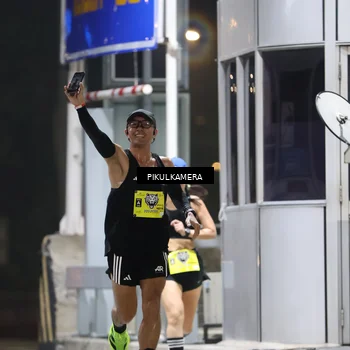 Runner Photo 7079249