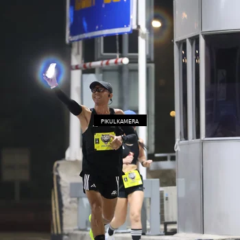 Runner Photo 7079252