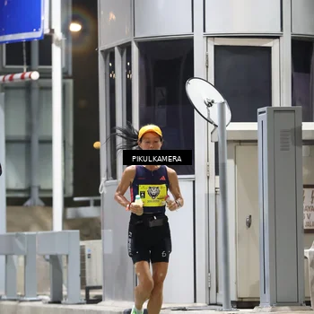 Runner Photo 7079265