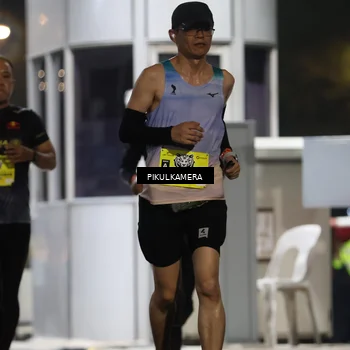 Runner Photo 7079276