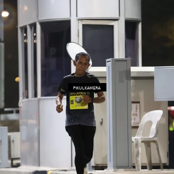 Runner Photo 7079288