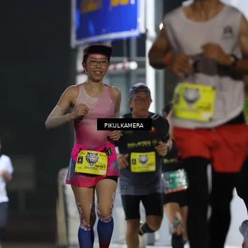 Runner Photo 7079290