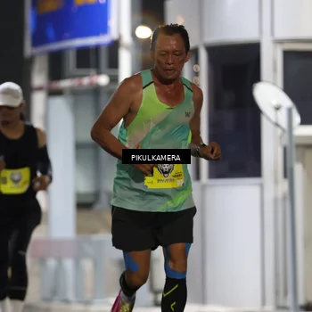 Runner Photo 7079327