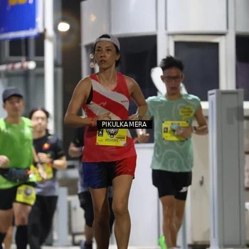 Runner Photo 7079362