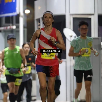 Runner Photo 7079363