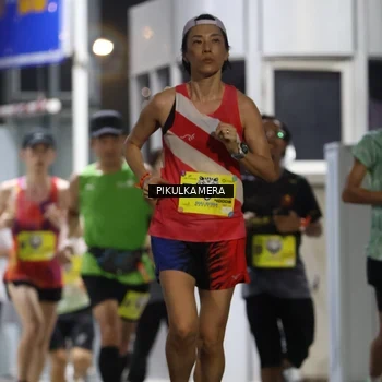 Runner Photo 7079365