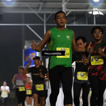 Runner Photo 7079377