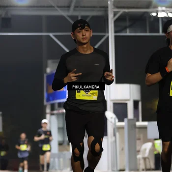 Runner Photo 7079422