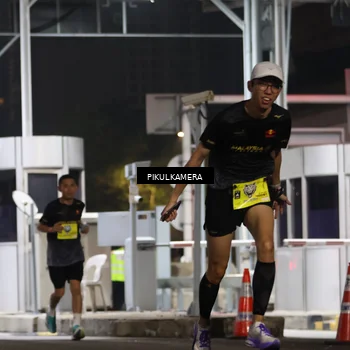 Runner Photo 7079425