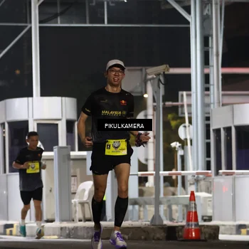 Runner Photo 7079427