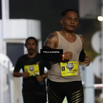Runner Photo 7079440