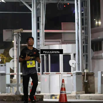 Runner Photo 7079441