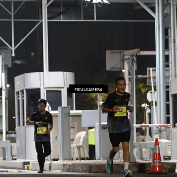 Runner Photo 7079449