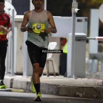 Runner Photo 7079459