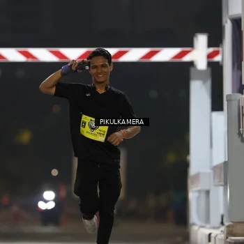 Runner Photo 7079460