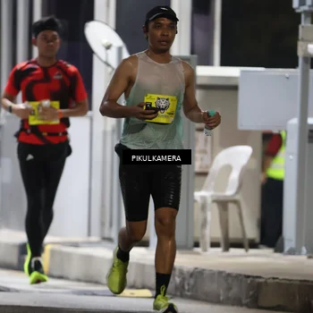 Runner Photo 7079462