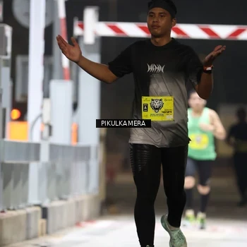 Runner Photo 7079482