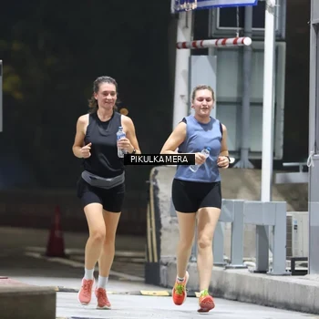 Runner Photo 7079487