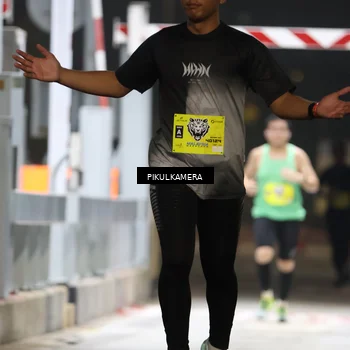 Runner Photo 7079498