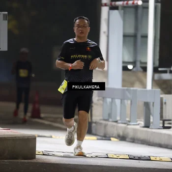 Runner Photo 7079525