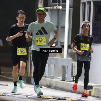 Runner Photo 7079529