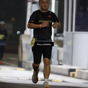 Runner Photo 7079530