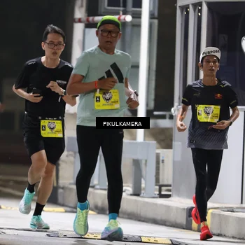 Runner Photo 7079537
