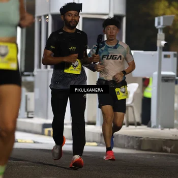 Runner Photo 7079578