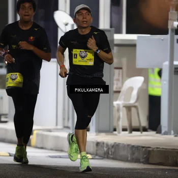 Runner Photo 7079604