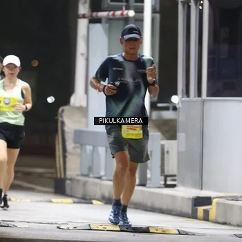 Runner Photo 7079608
