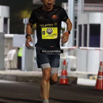 Runner Photo 7079649