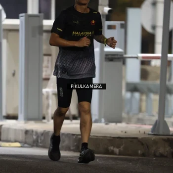 Runner Photo 7079654