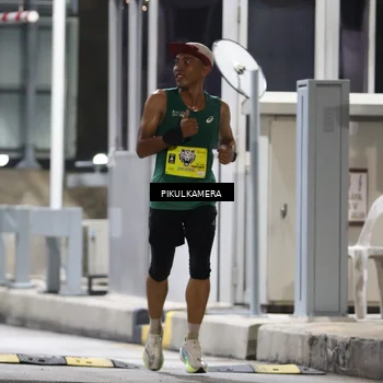 Runner Photo 7079665