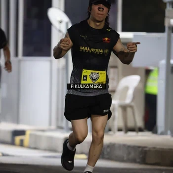 Runner Photo 7079700