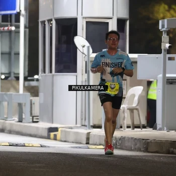 Runner Photo 7079712