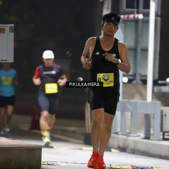 Runner Photo 7079713