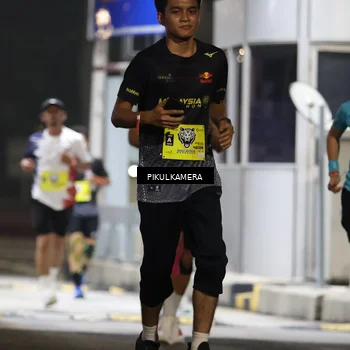 Runner Photo 7079732