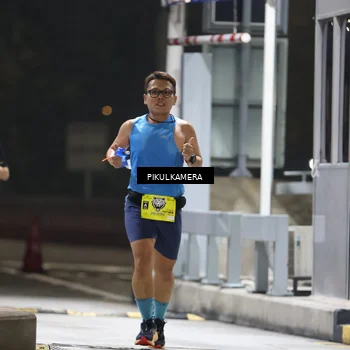 Runner Photo 7079753