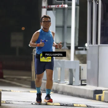 Runner Photo 7079758