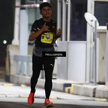 Runner Photo 7079782