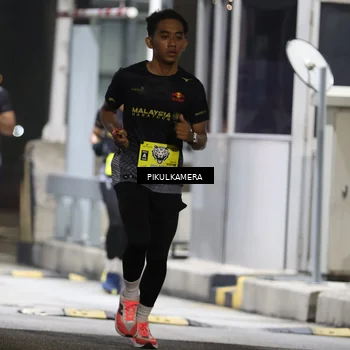 Runner Photo 7079790