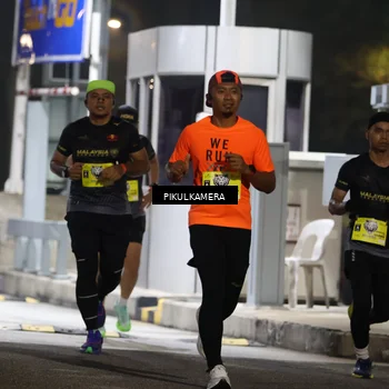Runner Photo 7079803