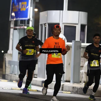 Runner Photo 7079808